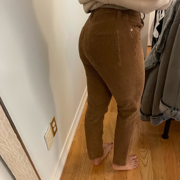 Denim Forum - Yoko high rise slim 28L corduroy pants in teddy brown - Picture 6 of 6